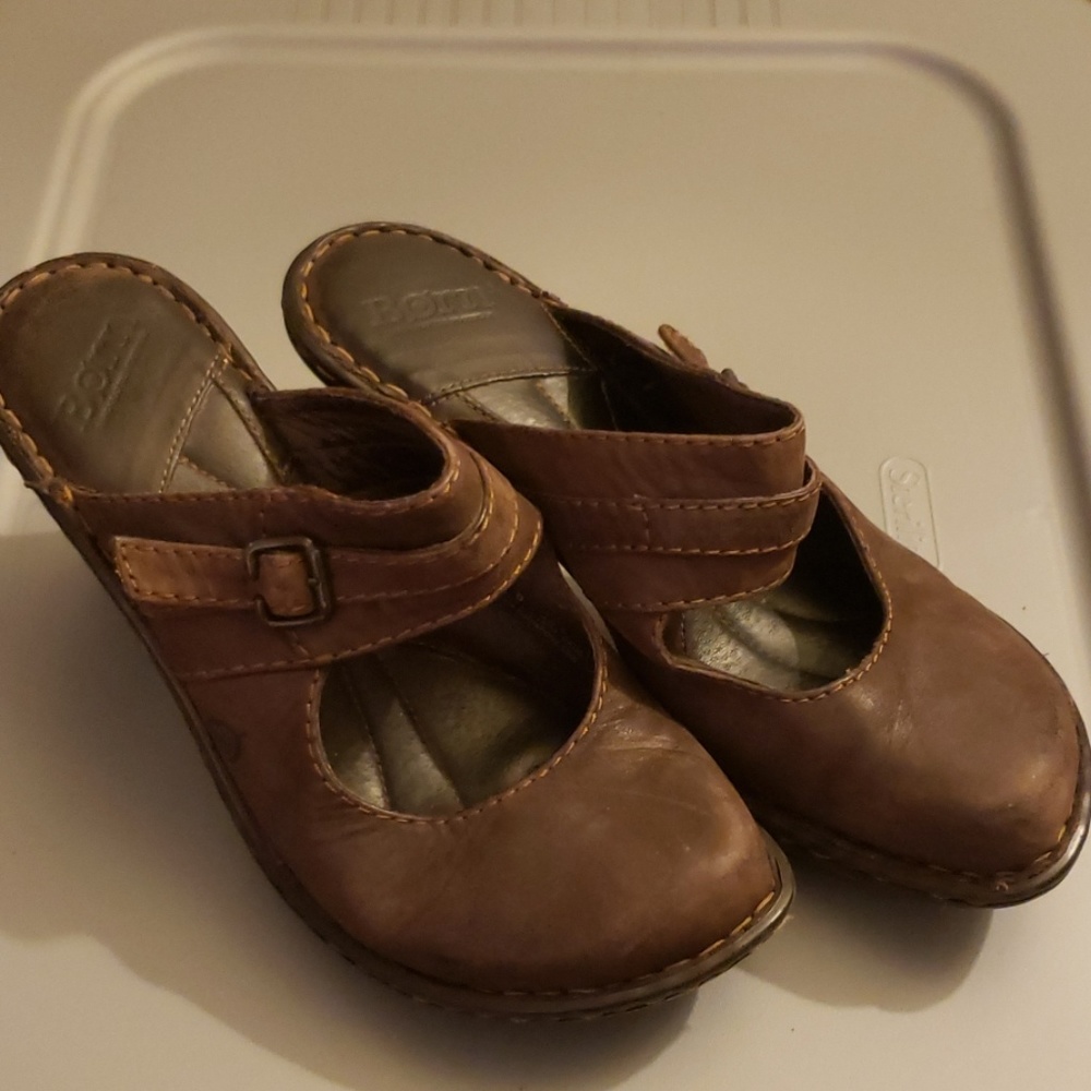 Borne wedges